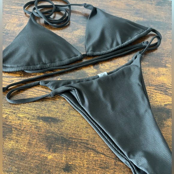 All Black Bikini - Picture 1 of 3